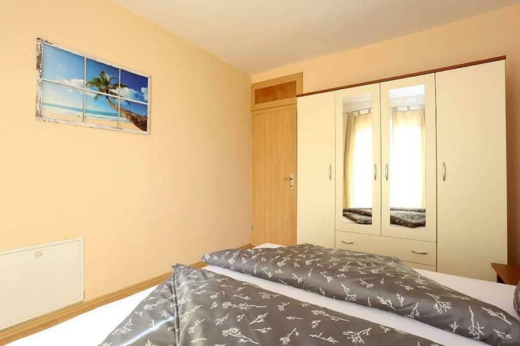 Apartmani Lili ซูโกชัน ภายนอก รูปภาพ