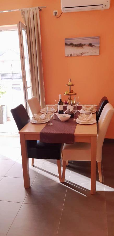 Apartmani Lili ซูโกชัน ภายนอก รูปภาพ